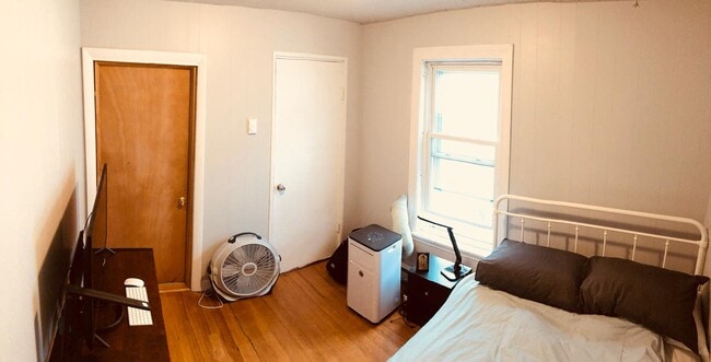 Photo - 1062 Saratoga St Unit 3