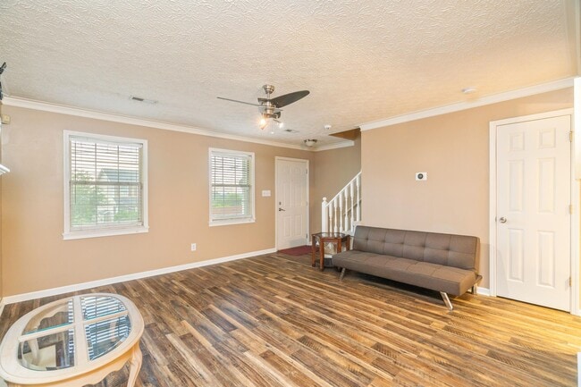 Photo - 2376 Wadsworth Dr