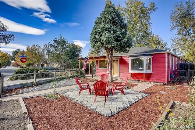 Photo - 5205 Dover St