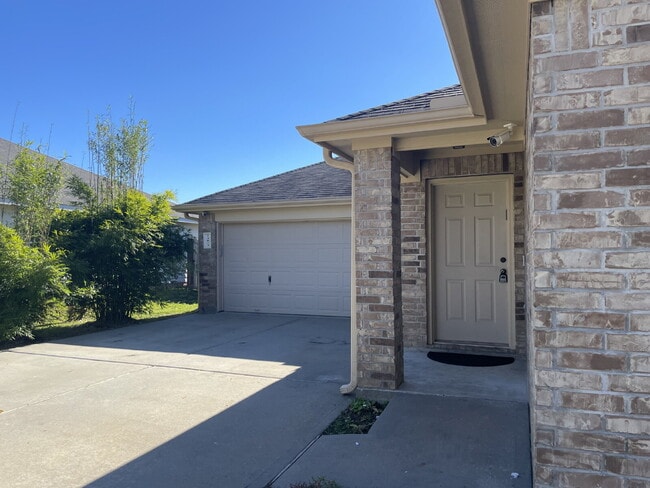 Photo - Begin the school year in this wonderful single story home with a spacious floorpan in Indian Forest.