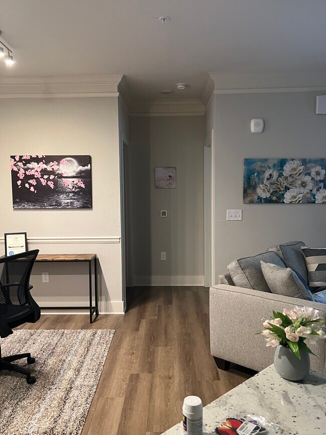 Photo - 2011 Honeycutt Dr Unidad 2223