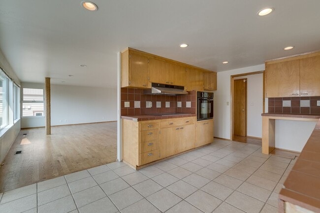 Photo - Water View Kirkland home West of Market st...