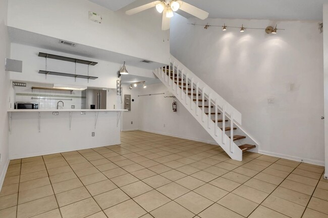 Photo - 2471 Talco Hills Dr