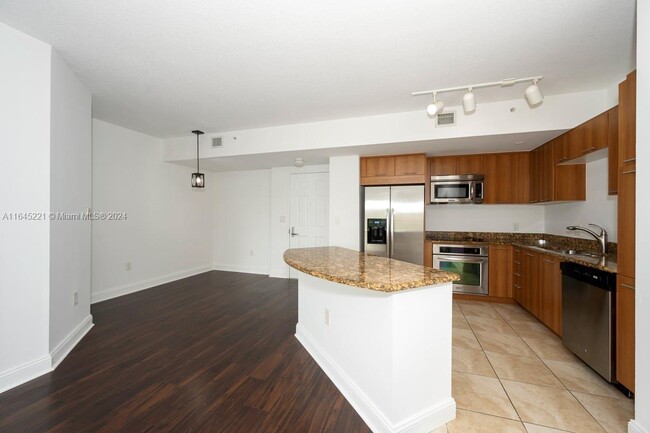 Photo - 510 NW 84th Ave Condo Unit 433