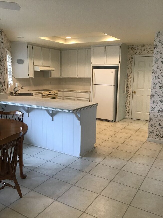 Photo - Beautiful Lake Wildwood Home on Cul-de-sac