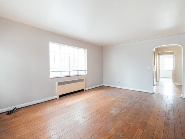 7340 Reading Rd Unit 4