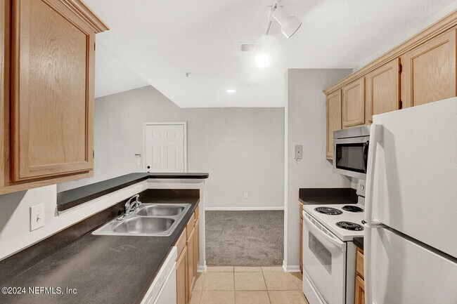 Photo - 7701 Timberlin Park Blvd Unidad 1536