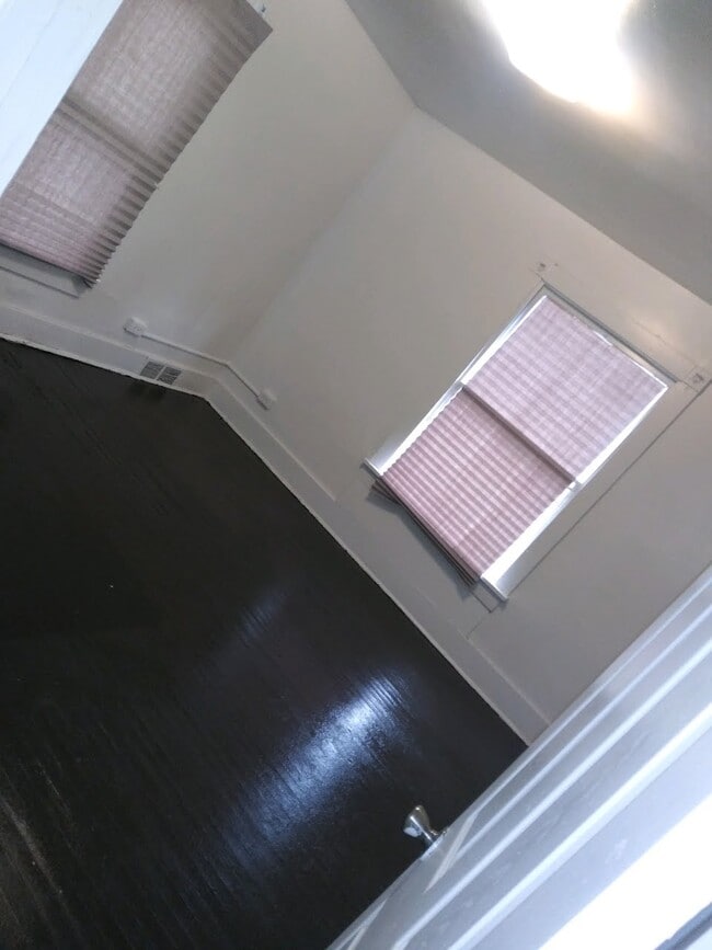 Photo - 818 Shorb Ave NW Unit 3