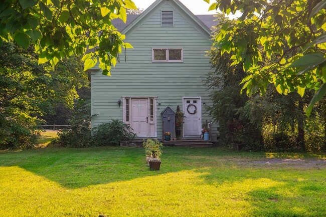 Photo - 29 River St Unit 1