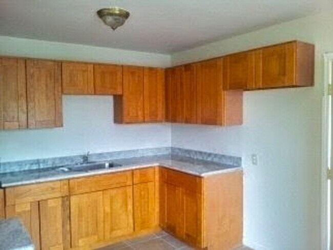 Photo - Great 3 bed 2 bath House in Richmond -- COMING SOON !!!