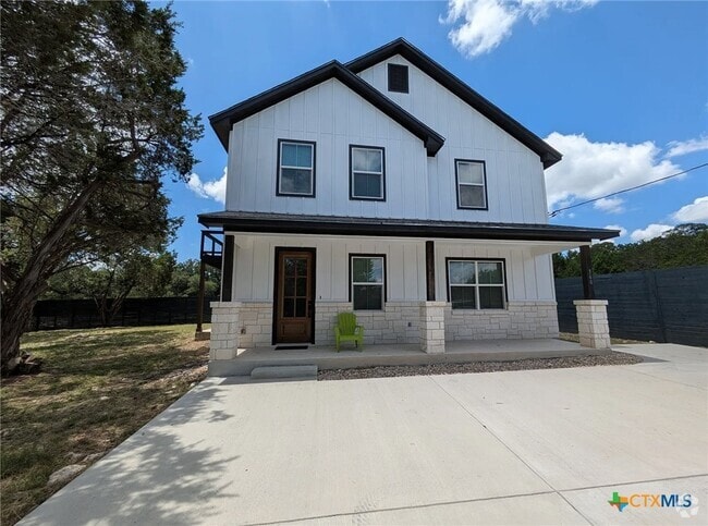 Building Photo - 360 Caveside Dr Rental