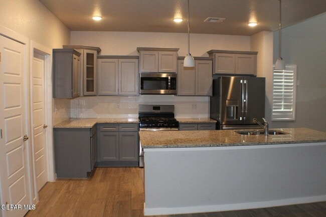 Photo - 940 Abe Goldberg Dr