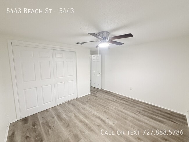 Photo - 5443 Beach St Unit 5443