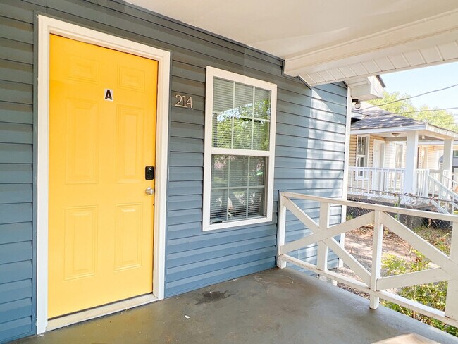 214 McGarity St Unidad SI ID1234790P