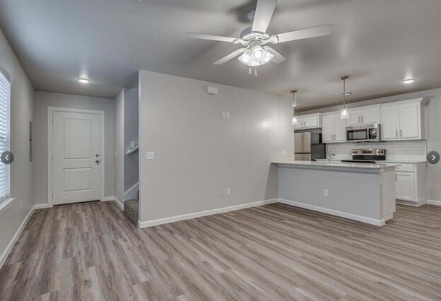 Photo - 12010 Rush St Apartamento Unidad 12010