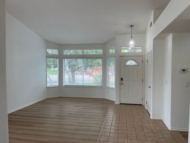 Photo - 3br/2ba Home on corner lot