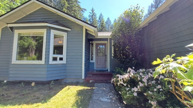 Photo - 3 Bedroom 2 Bath Home in Seabeck