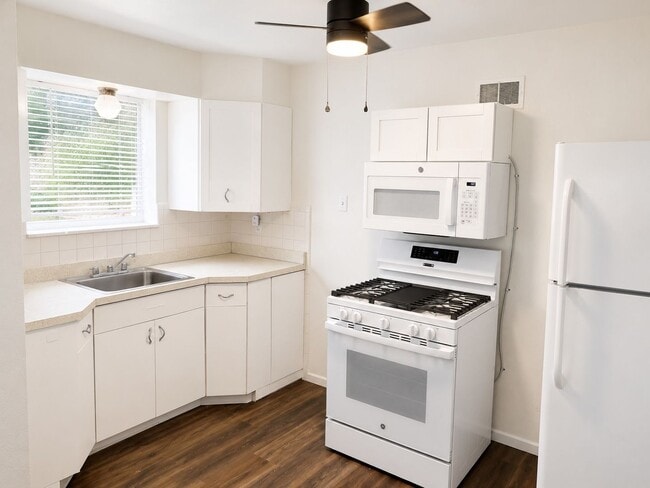 Photo - 3171 Pennsylvania Ave Unit 3173 PA