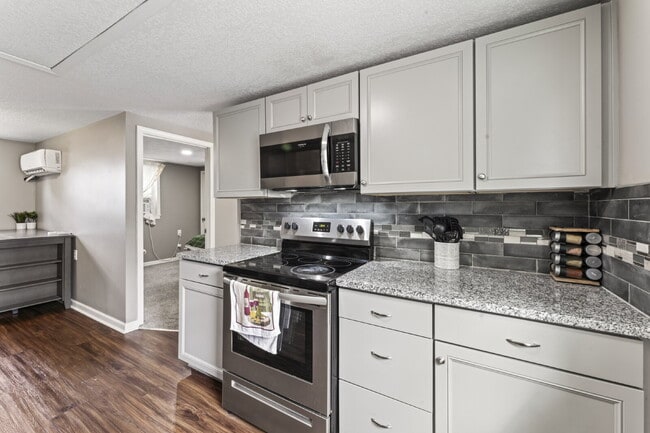 Photo - Furnished, short-term rental just blocks from KU Med available now!