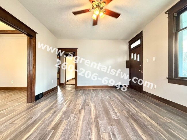 Photo - 2921 Broadway Unit #1