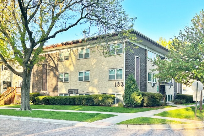133 Rockford Ave.