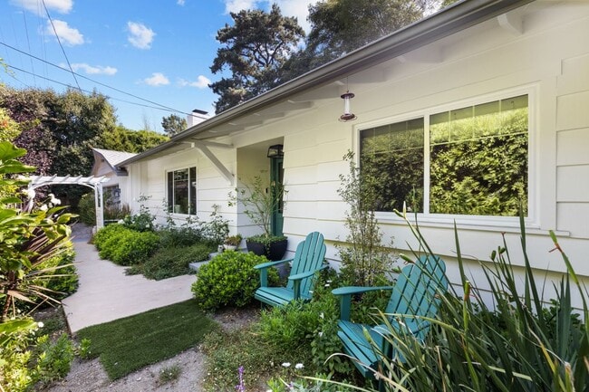 Photo - 3286 Mandeville Canyon Rd