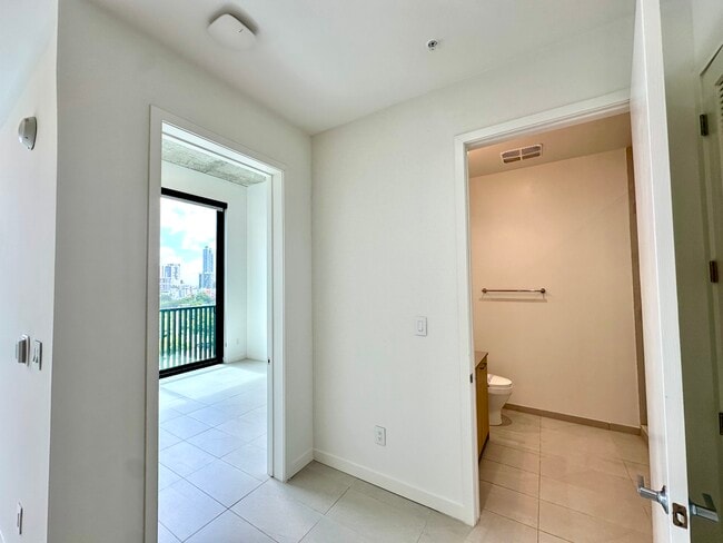 Photo - 120 NW 31st St Unit A10