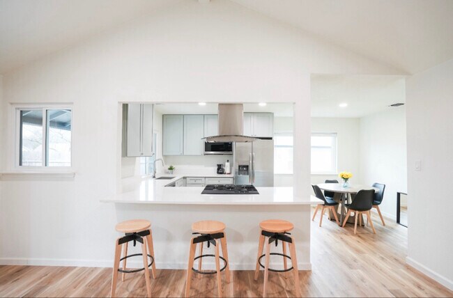 Photo - 2607 Aldford Dr