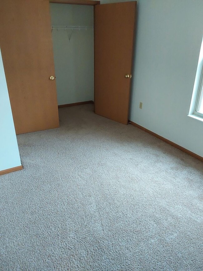 Photo - 2 BR 50% Glenn View