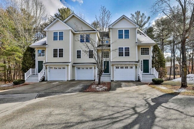 Building Photo - 92 Barrington Ave