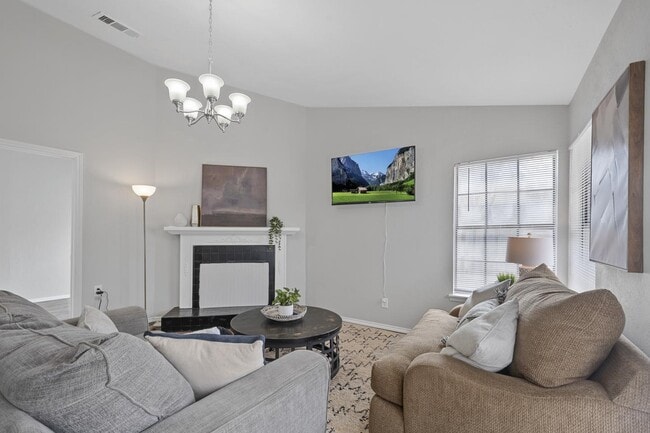 Photo - 5510 Heathercrest Dr