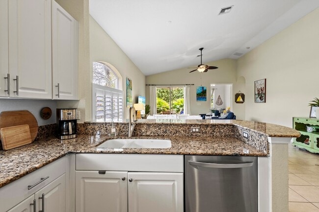 Photo - 7085 SE Cricket Ct