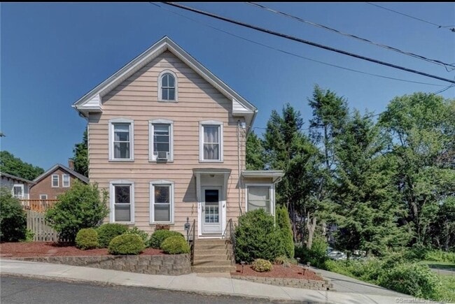 Photo - 179 Walnut St