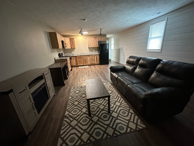 Photo - 610 Clay St Unit 201