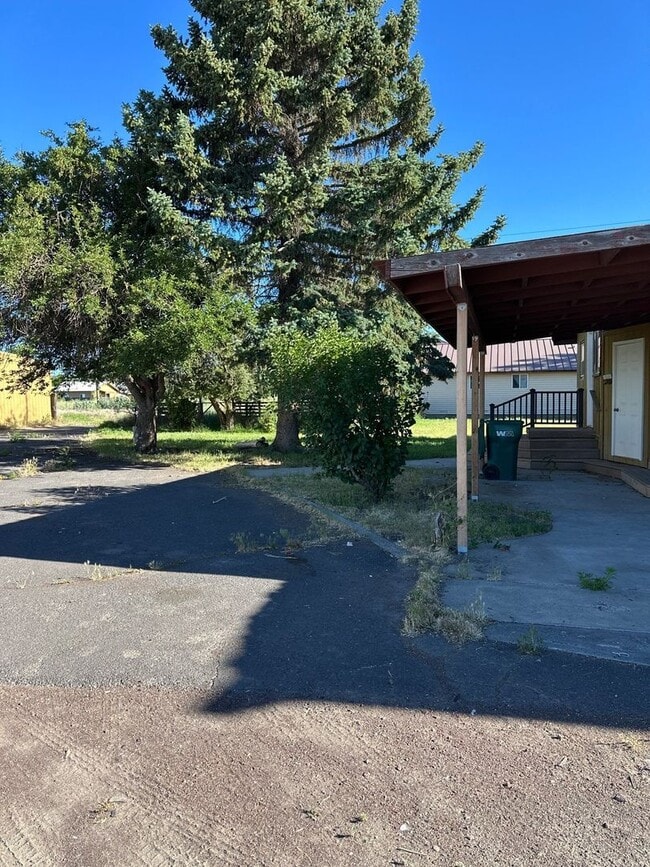 Photo - 2309 S Malin Rd