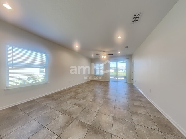 Photo - 3965 Heatherbrook Pl