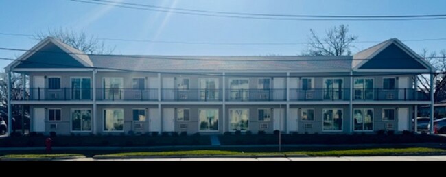 Building Photo - 4823 W 157th St