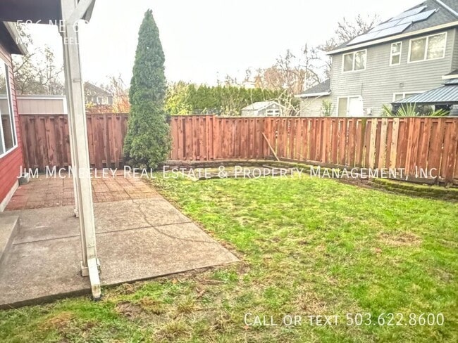 Photo - 586 NE 60th Ave