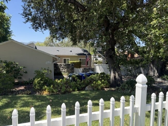Photo - Spacious & Charming 3 Bedroom and a Den Home with Beautiful Updates