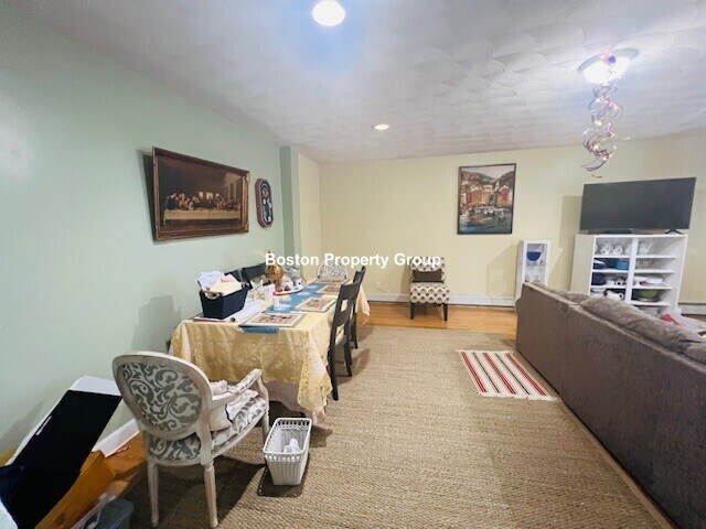 Photo - 40 Litchfield St Unit 1