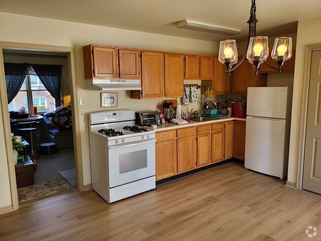 Building Photo - 411 E Montgomery Ave Unit #3 Rental