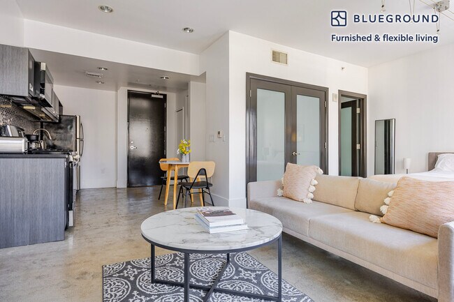 810 S Spring St Unit SI FL6-ID1425