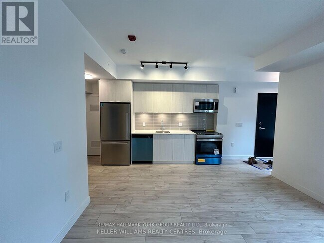 Photo - 174 Clonmore Dr Unit 2