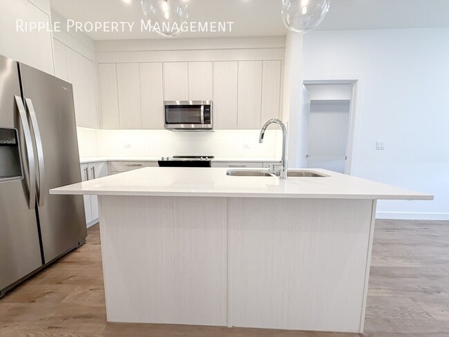 Photo - Modern 2 Beds, 2 Baths Apartment/Condo | Chestermere Living | HALF MONTH OFF for early move-in Unité 1403