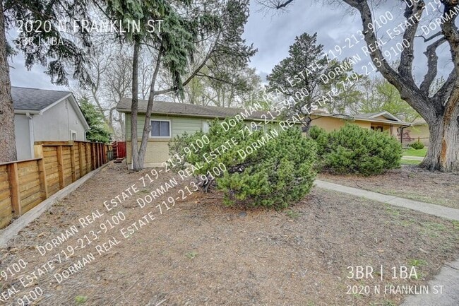 Photo - 2020 N Franklin St