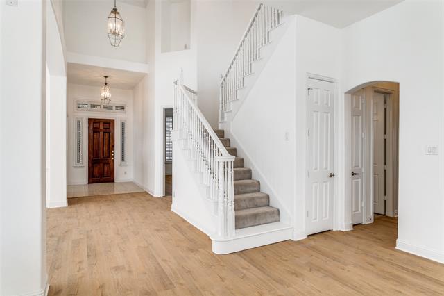 Photo - 7315 Native Oak Ln