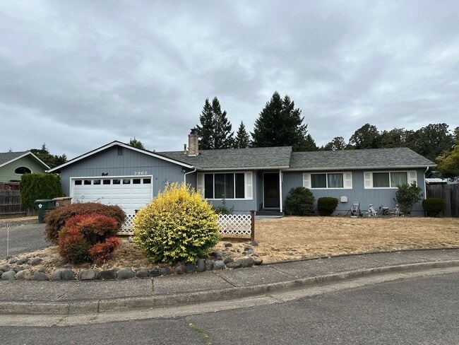 Building Photo - 3-bedroom 2 bath House