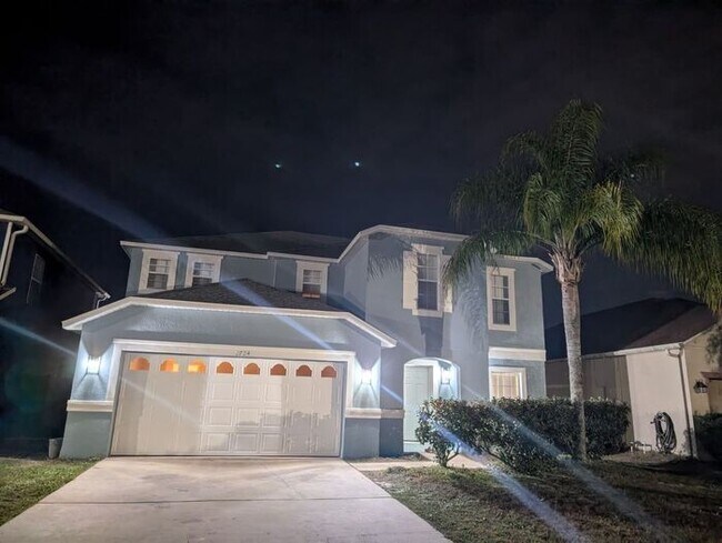 Photo - East Orlando spacious 3 bedrooms home with a large loft.