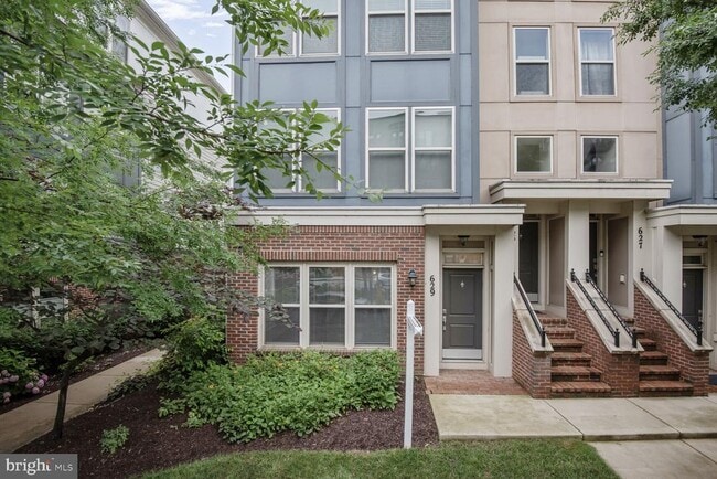 Photo - 629 Diamondback Dr