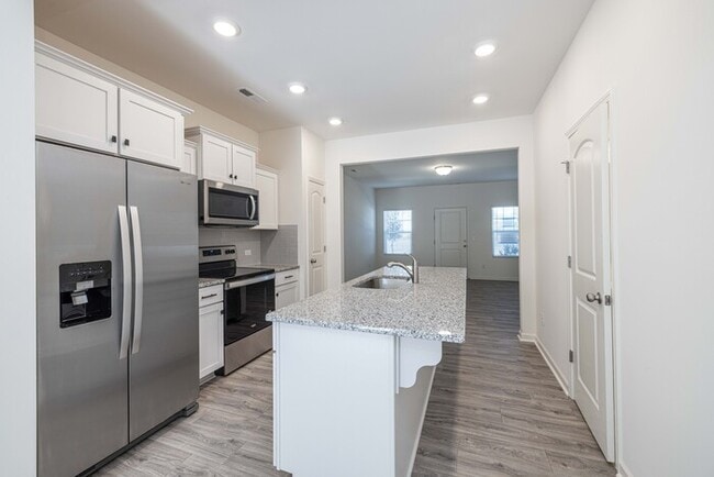 Photo - 2 BD Townhome Main Street Pineville -New Year's Special 1 Month Free!